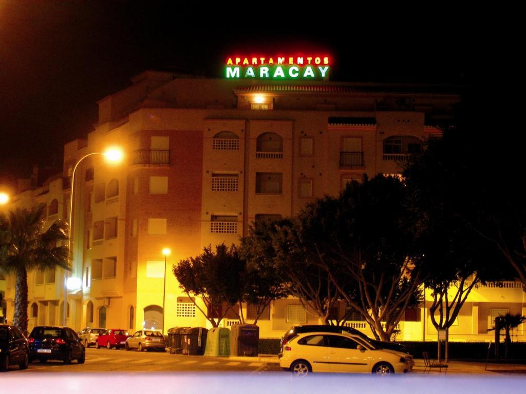 Apartamentos Maracay Roquetas de Mar Extérieur photo